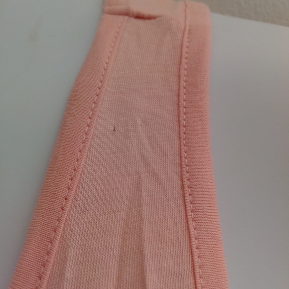 Guess tank top NWOT - Picture 3 of 5